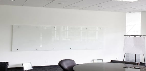 Glass whiteboard